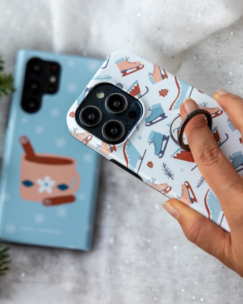 Kryty na smartphone s prstenem na mobil